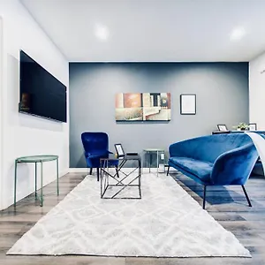 https://charming-2-bd-condo-griffintown.hotels-in-montreal.org