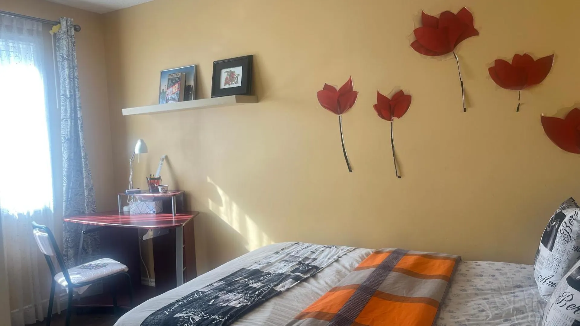 Homestay Citadel Hill Cr Community! Apartment Calgary